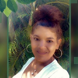 Meet your Posher, Lynnette